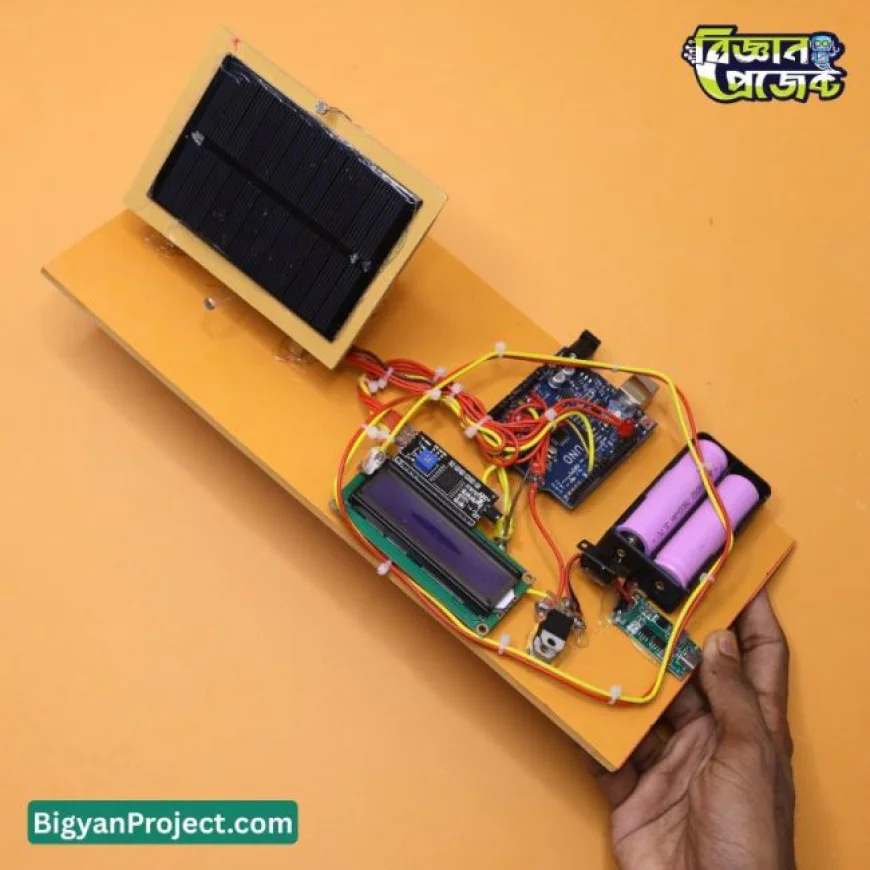 Single Axis Solar Sun Tracker with Voltage Display