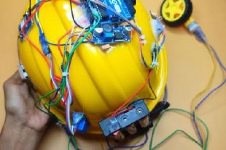Smart Safety Bike Helmet with Crash Alert and GPS Project - Science ...